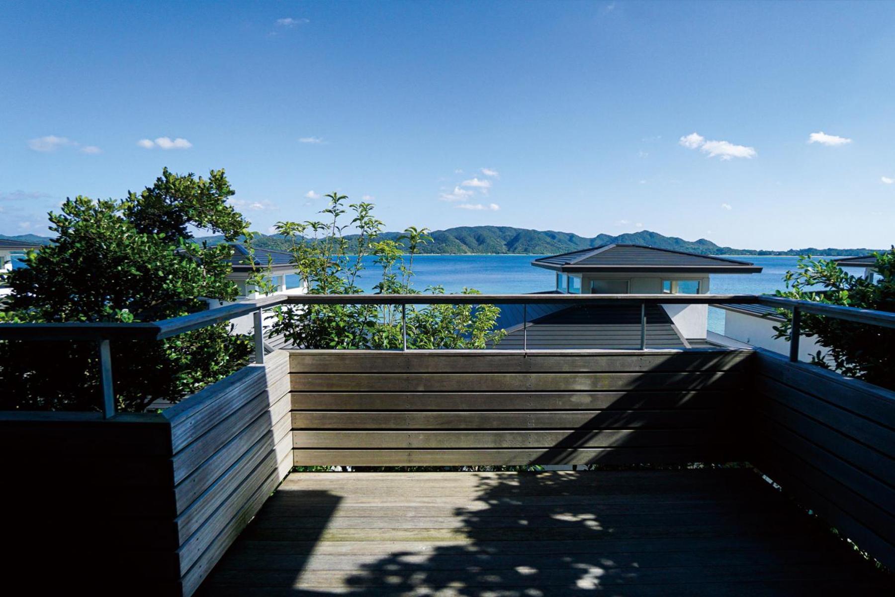 Miru Amami Hotel Tatsugo Bagian luar foto