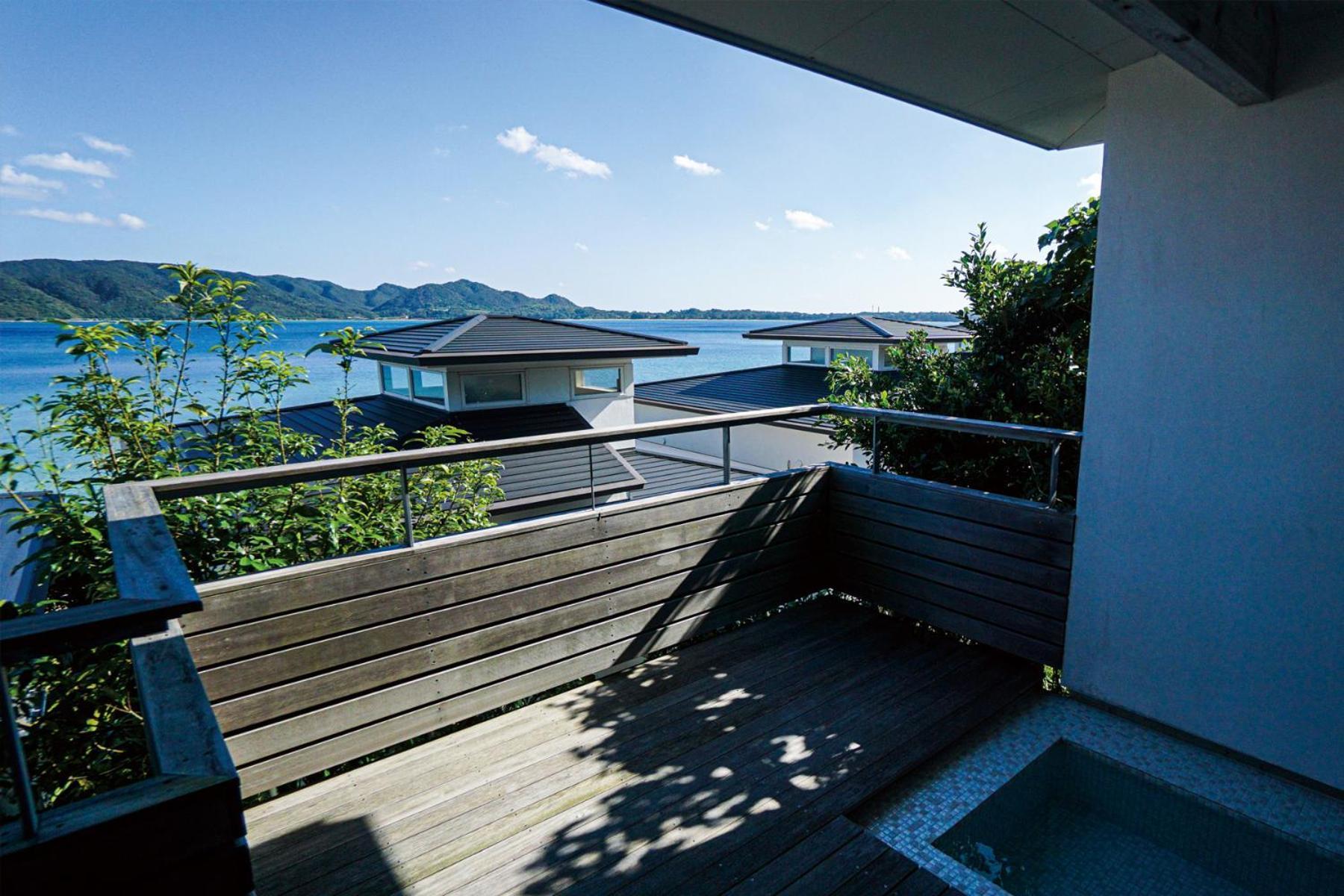 Miru Amami Hotel Tatsugo Bagian luar foto