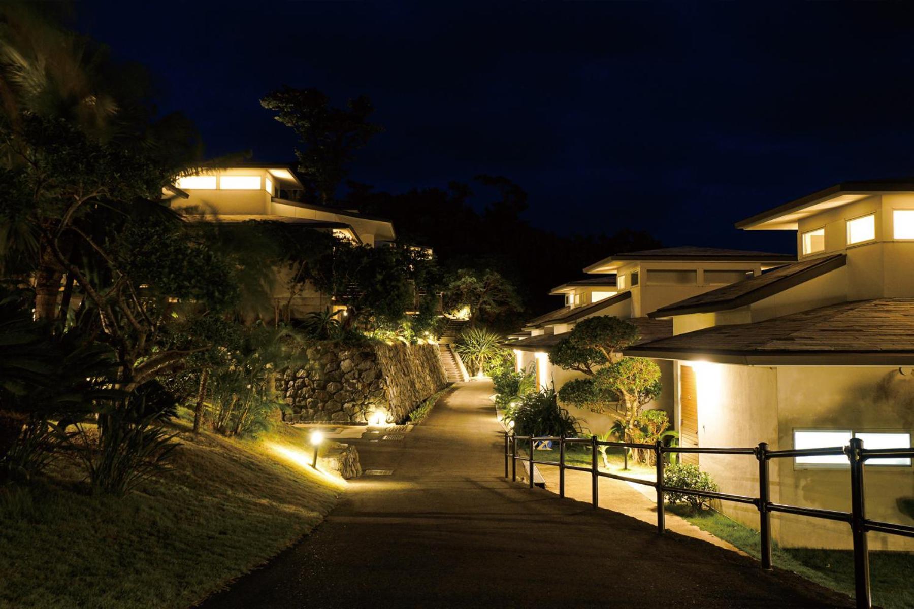 Miru Amami Hotel Tatsugo Bagian luar foto
