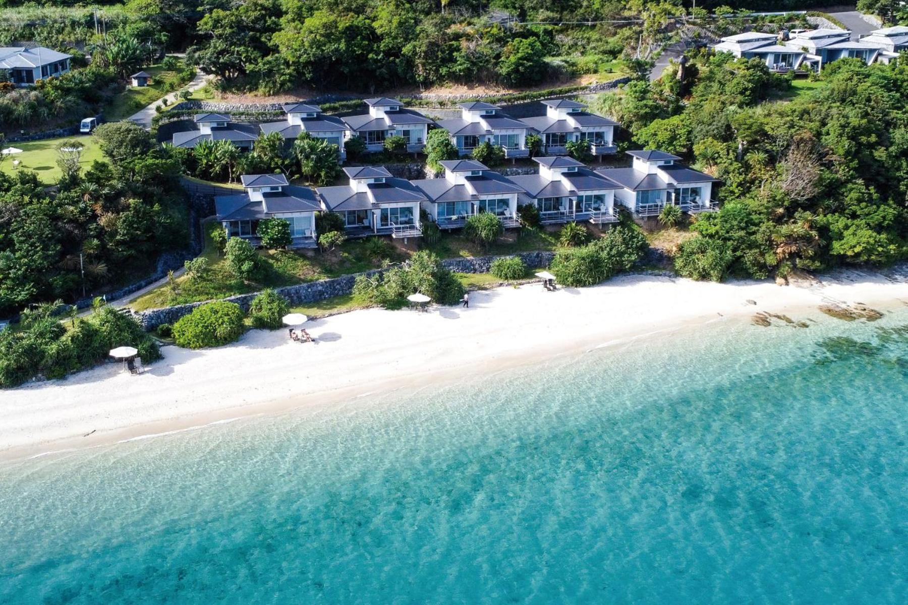 Miru Amami Hotel Tatsugo Bagian luar foto