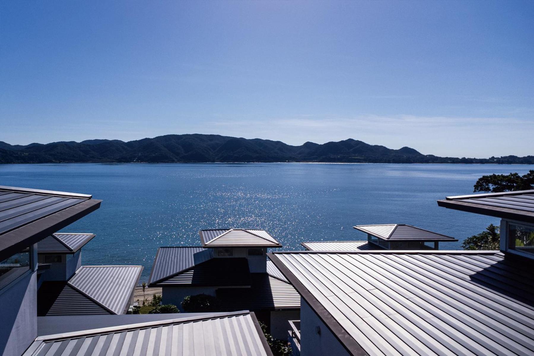 Miru Amami Hotel Tatsugo Bagian luar foto